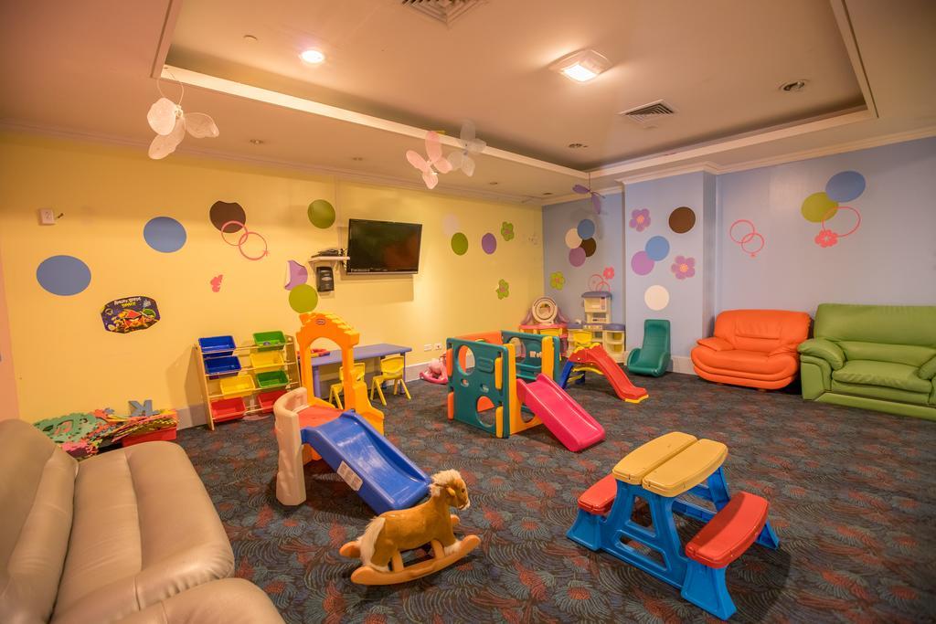 Royal Orchid Hotel Guam Tamuning Buitenkant foto